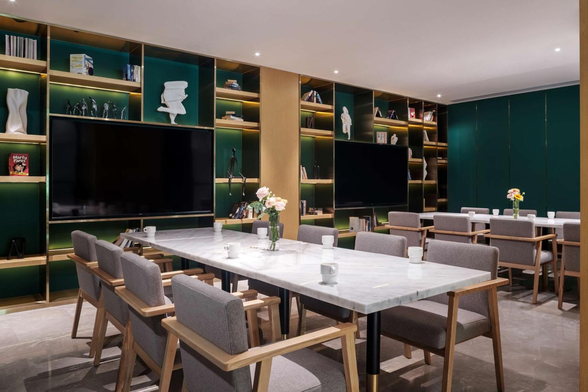 Hilton Garden Inn Chengdu Kuanzhai Alley Dış mekan fotoğraf